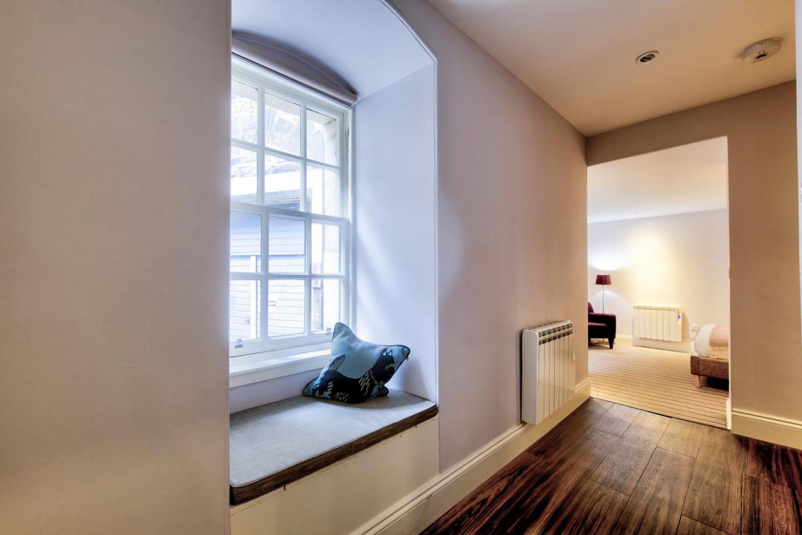 Guestready - Elegant Apt In Old Town EDI Buitenkant foto