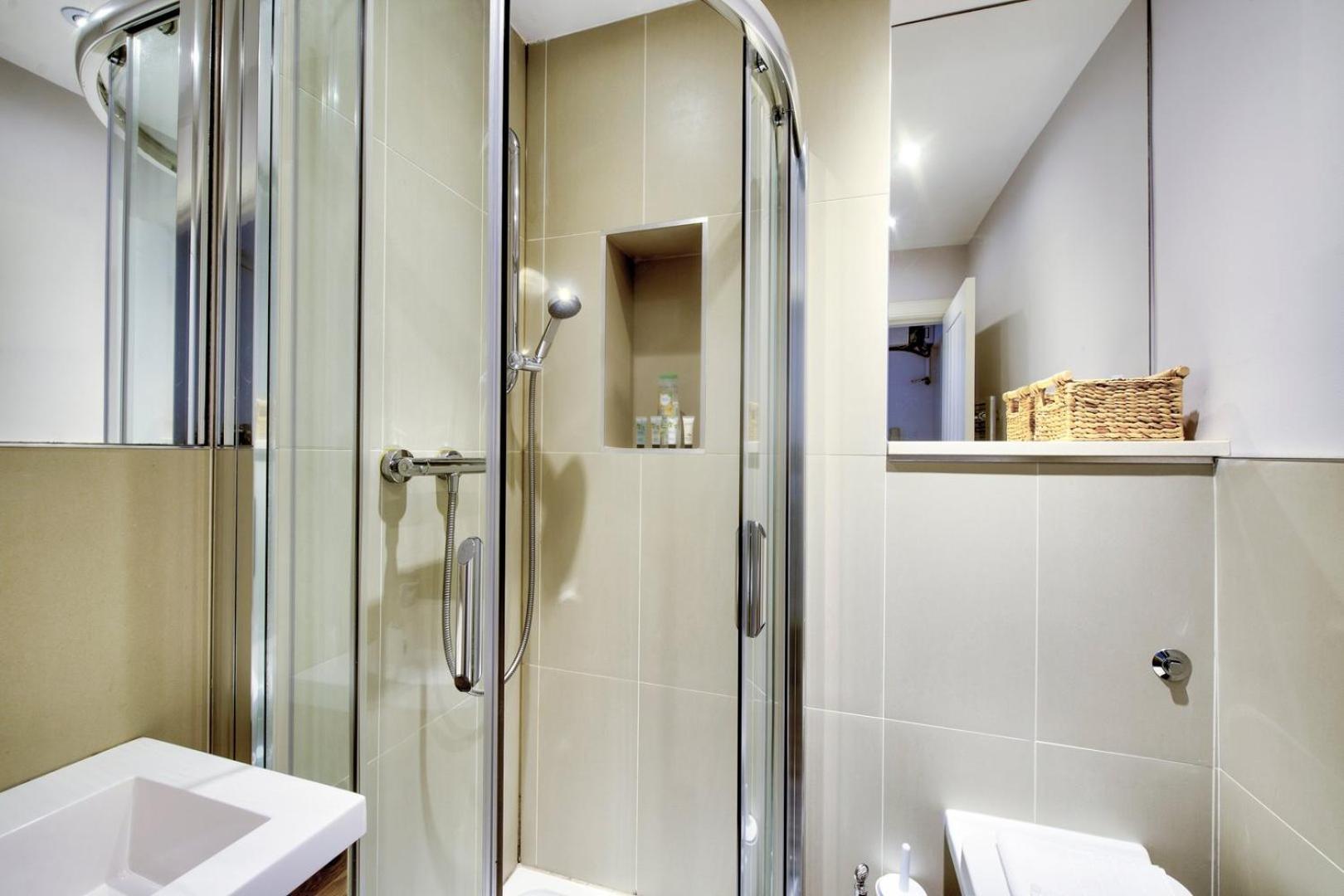 Guestready - Elegant Apt In Old Town EDI Buitenkant foto